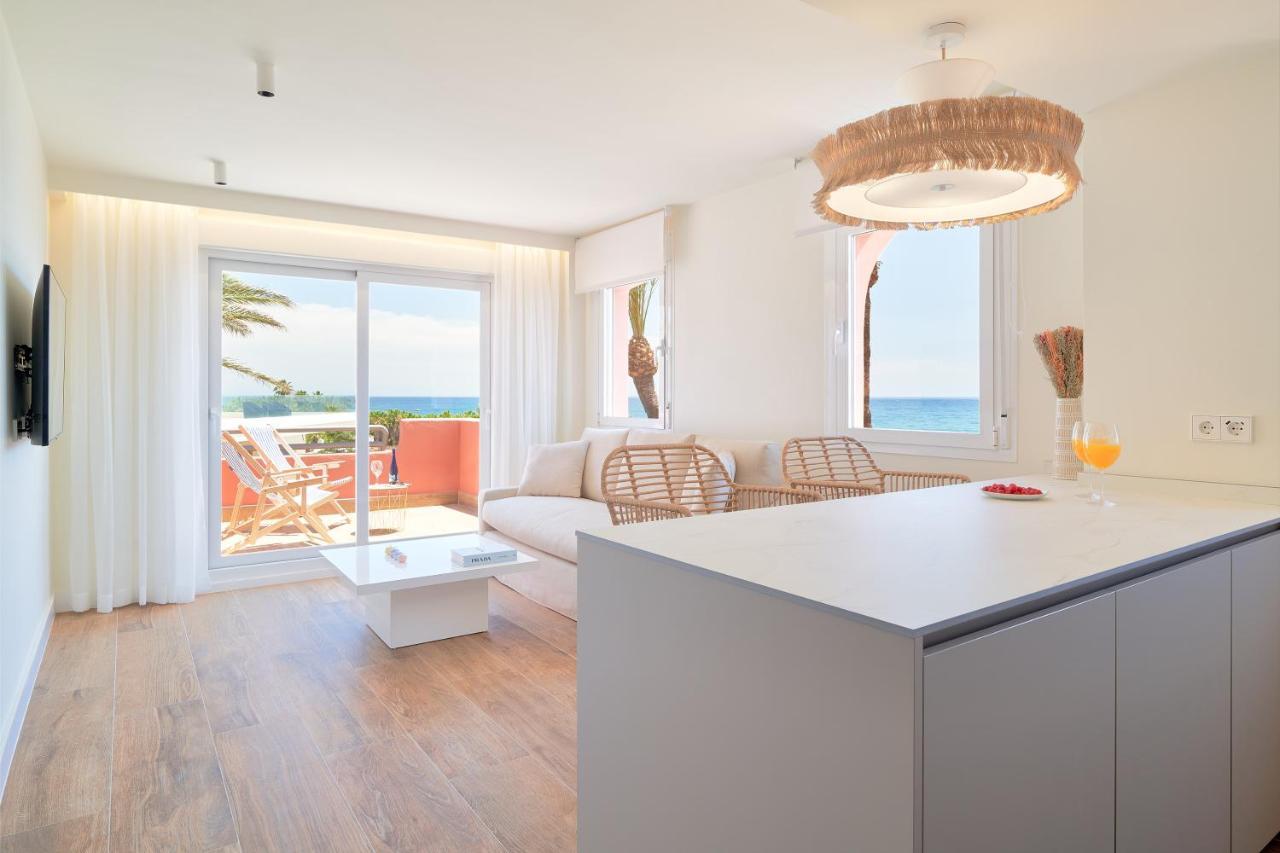 Sea Suite Beachfront Marbella Exteriör bild