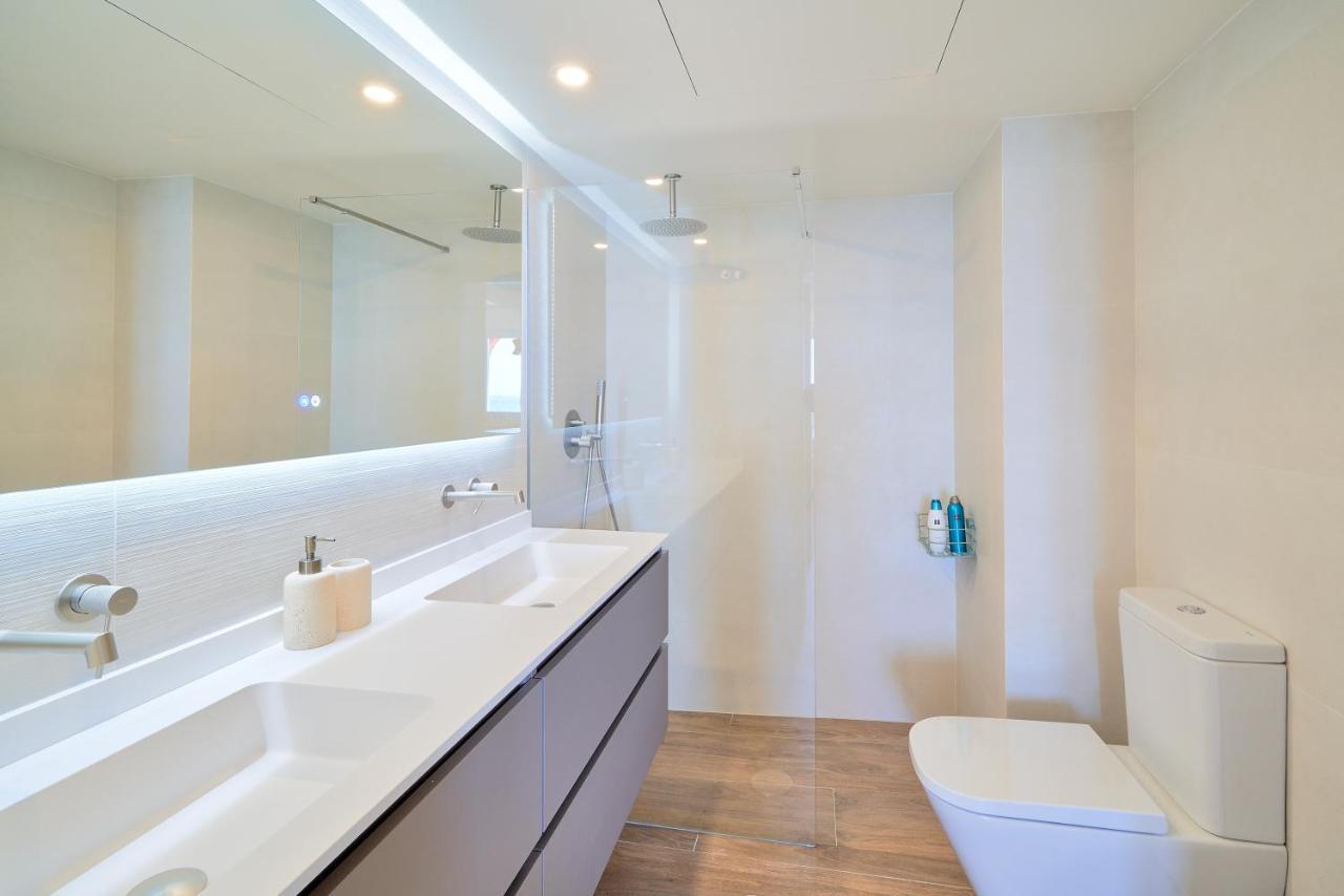 Sea Suite Beachfront Marbella Exteriör bild