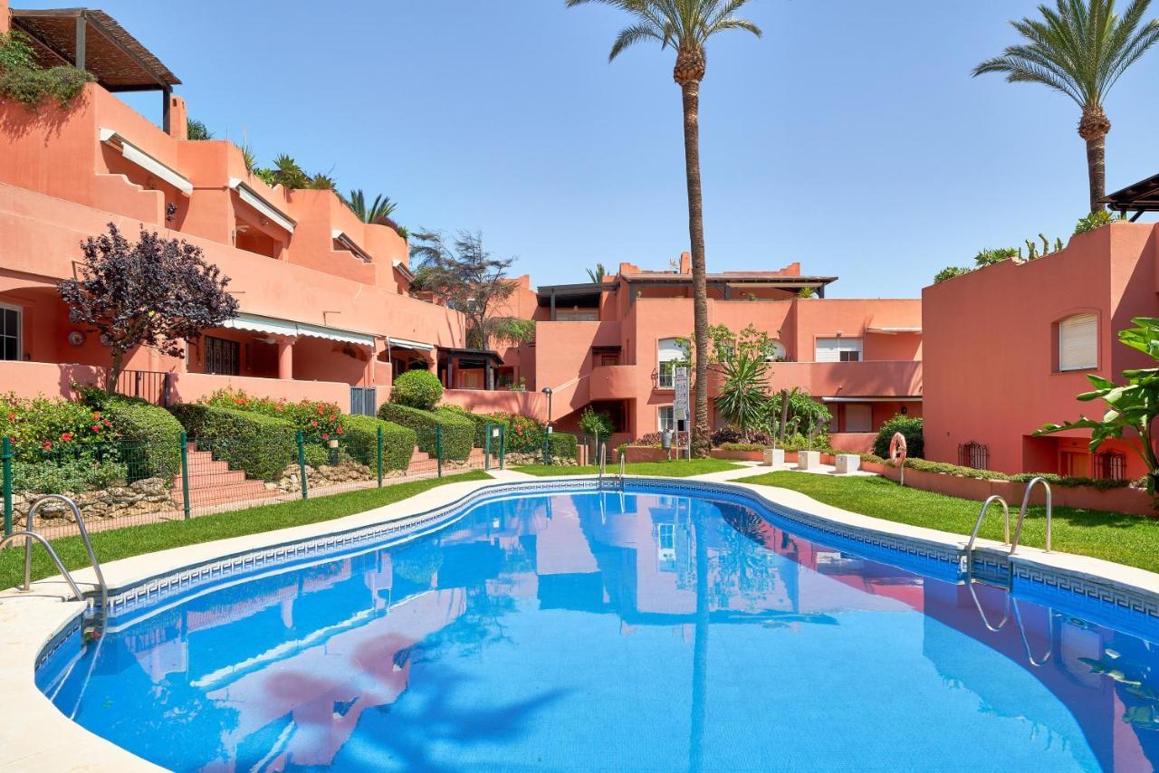 Sea Suite Beachfront Marbella Exteriör bild