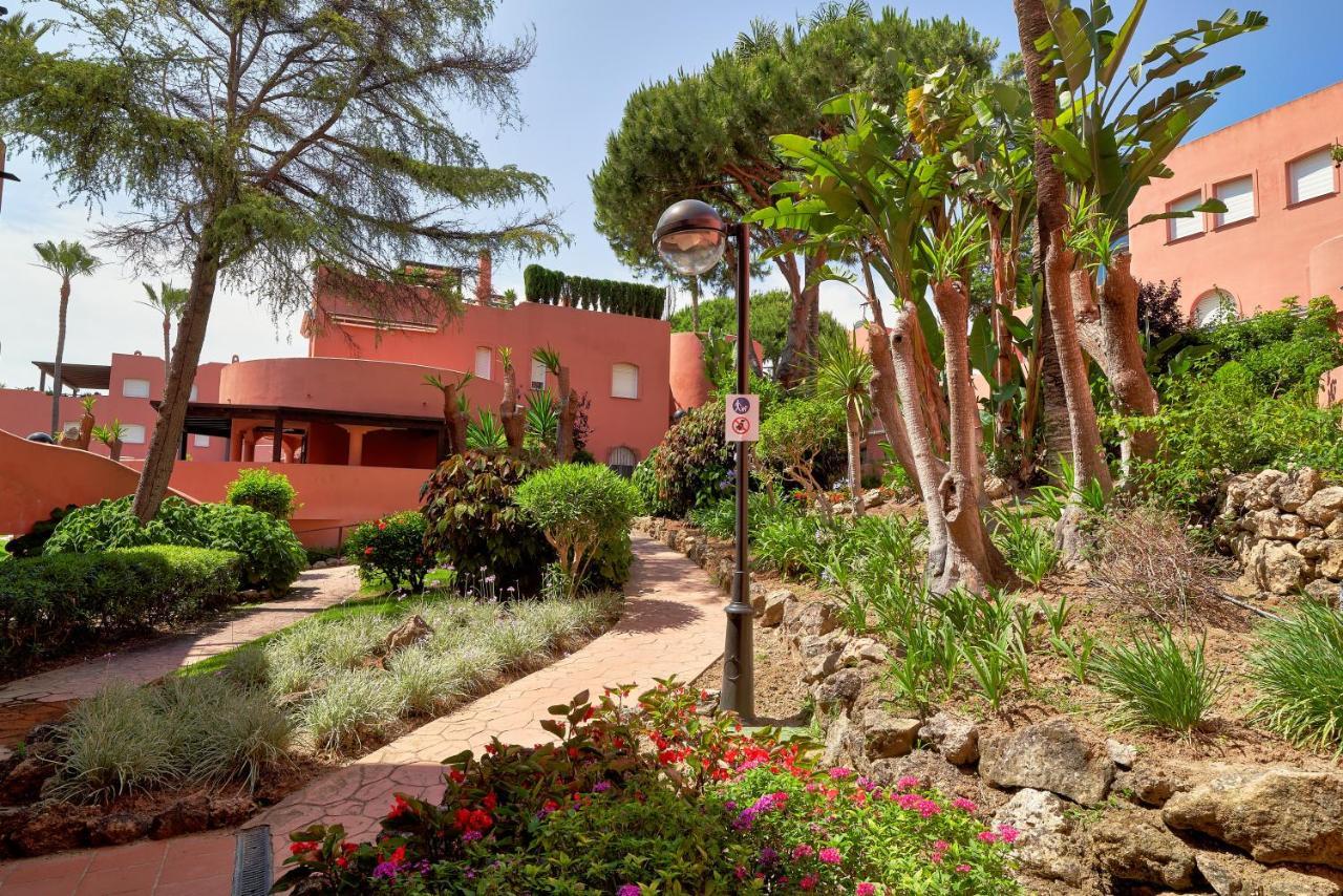 Sea Suite Beachfront Marbella Exteriör bild