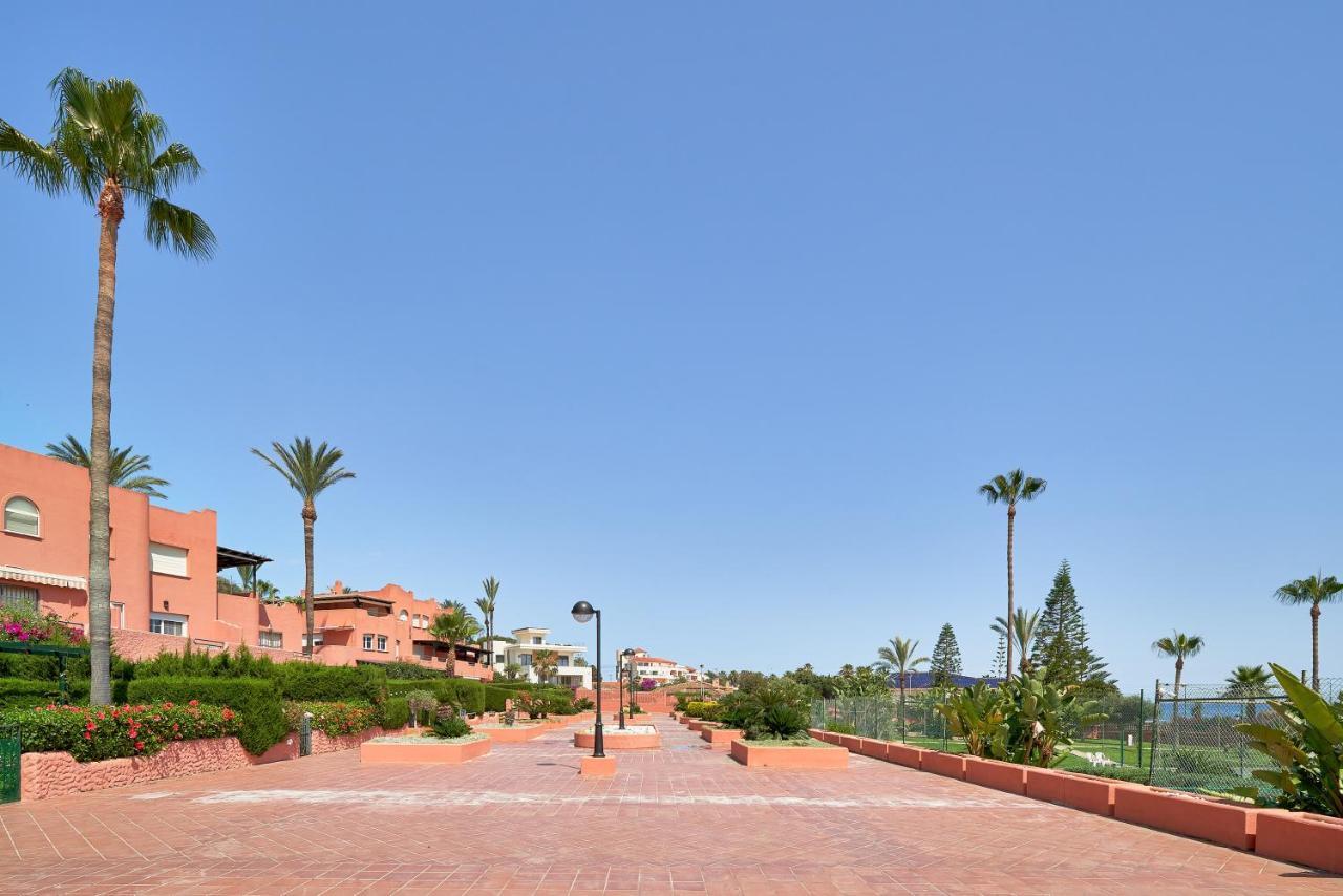 Sea Suite Beachfront Marbella Exteriör bild