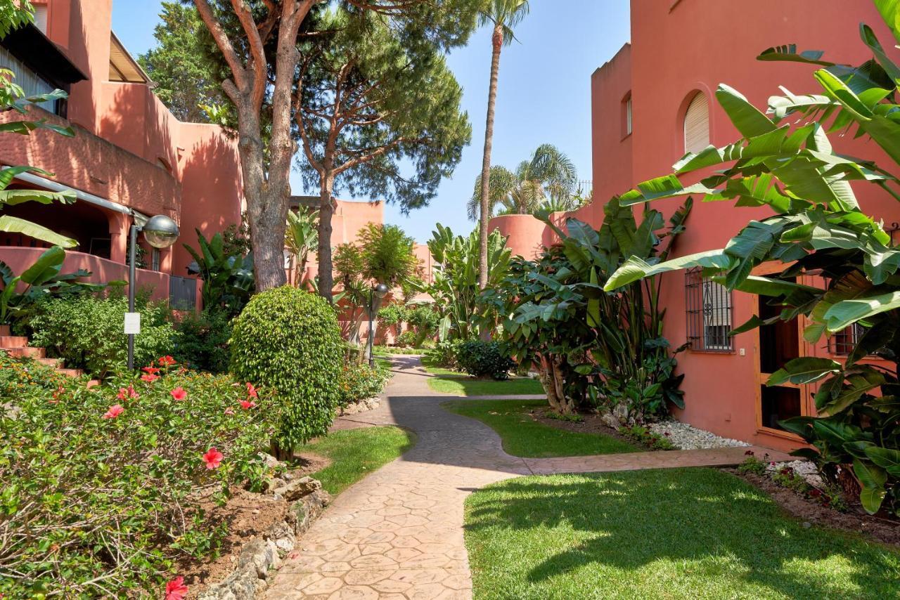 Sea Suite Beachfront Marbella Exteriör bild