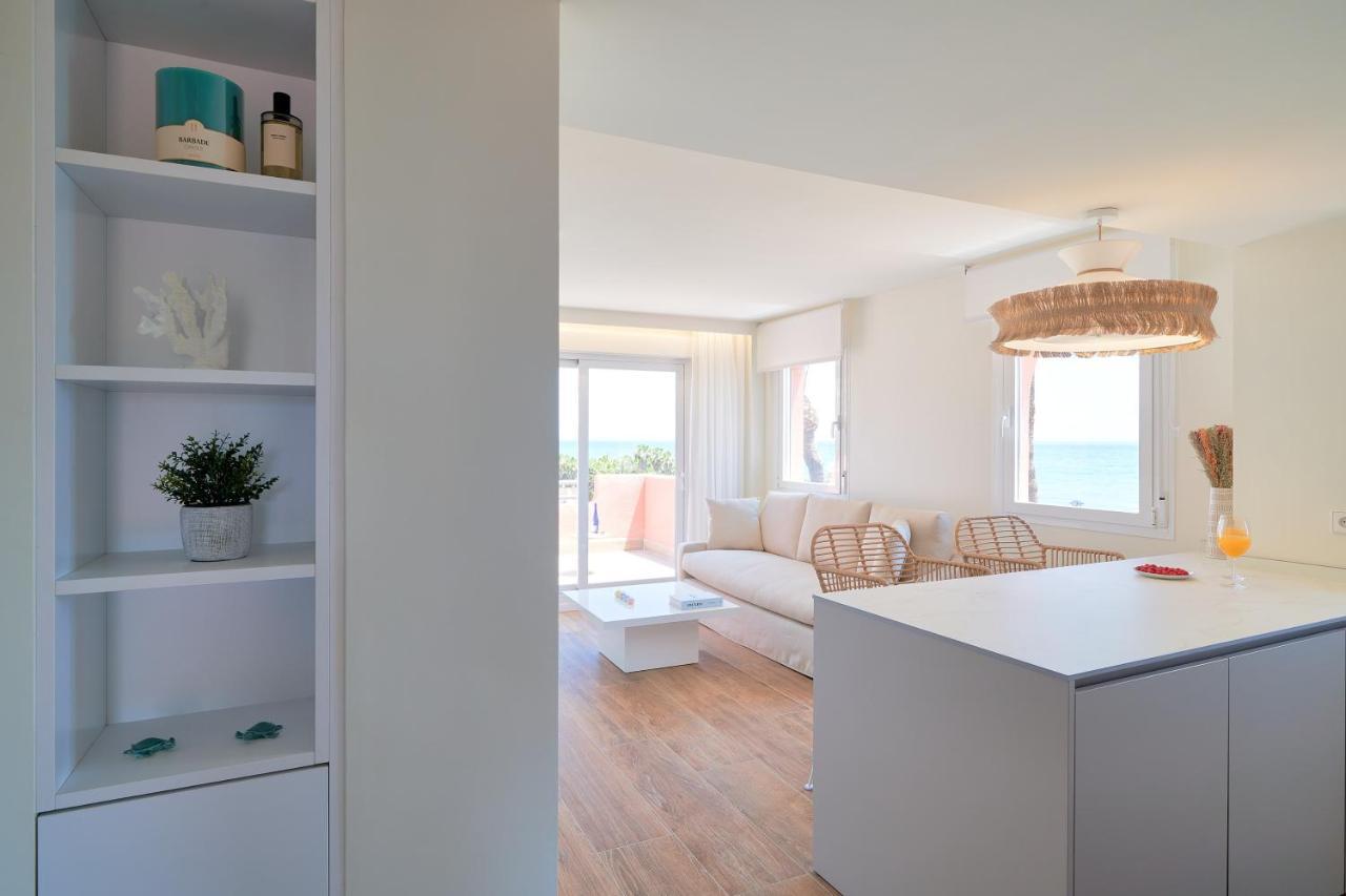 Sea Suite Beachfront Marbella Exteriör bild